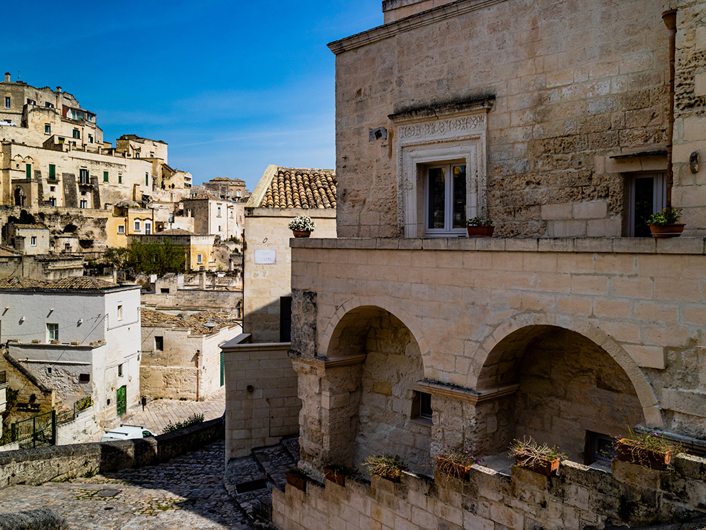 14 Sassi Matera.jpg